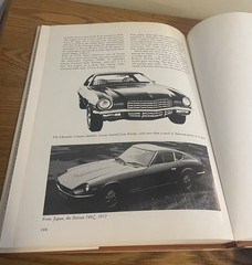 A Picture History of the Automobile By Peter Roberts 1973 Triune Books 144 Pages