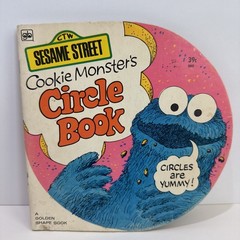 Vintage Sesame Street Cookie Monster Circle Book Golden Shape Book 1972 CTW