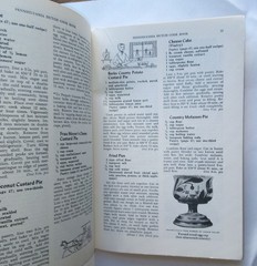 PENNSYLVANIA DUTCH COOKBOOK Culinary Arts Press 1961 Fine Old Recipes 62 pages
