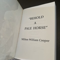 Behold a Pale Horse 1991 William Bill Cooper 500p UNREVISED Protocol of Zion CFR