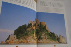 MOUNT SAINT MICHEL BY GISSEROT PAPERBACK BOOK 2009 61 PAGES 5 X 7.5 INCHES