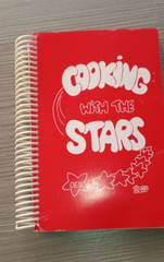 Cooking with the Stars 2000 WM E Gelston Chapter #435. Cookbook