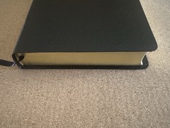 KJV Comfort Print Reference Giant Print Bible Black Bonded Leather Red Ltr 2016