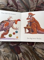 How Do Dinosaurs Count to Ten? by Jane Yolen (2004, Children’s Board Books)