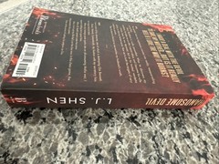 NEW- Handsome Devil by L. J. Shen (2025, Trade Paperback)