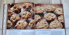 Cooking Club America Ultimate Cookies & Bars hardcover cookbook 2007 255 pages