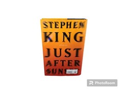 Just After Sunset by Stephen King 2008, Scribner 1st Edition 1st Print Like New