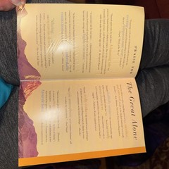 Great Alone : A Novel by Kristin Hannah (2019, Trade Paperback)