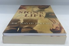 Signs Of Life by David Jeremiah Book & Study Guide – VERY GOOD