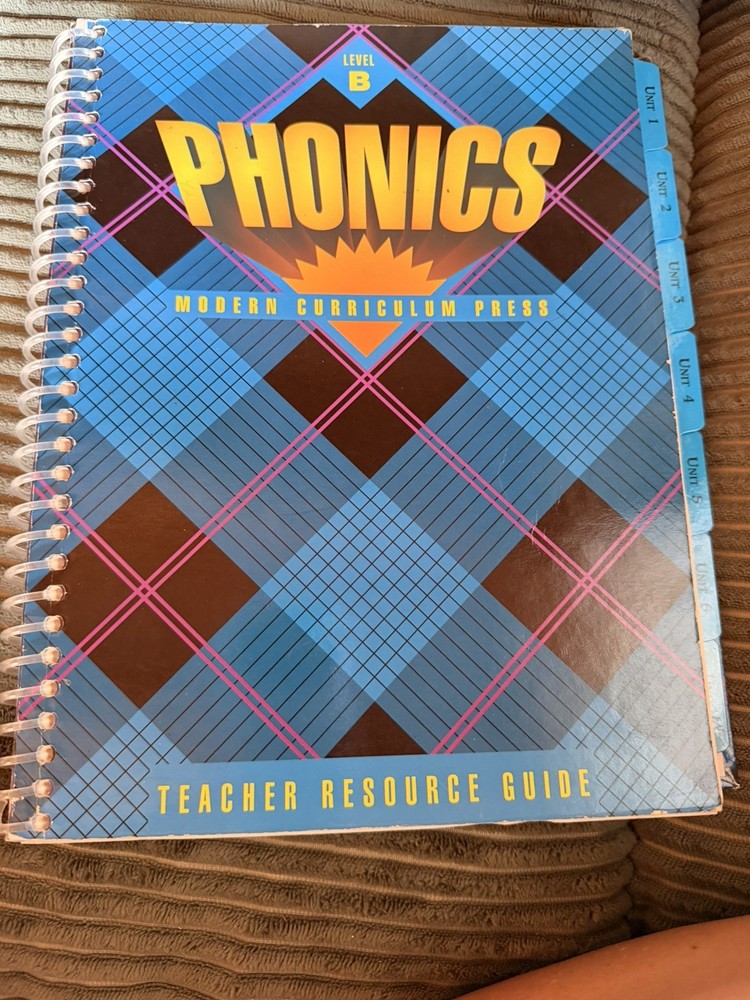 Modern Curriculum Press Phonics Level B: Teacher Resource Guide & Reproducibles