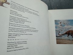 DINOTOPIA by James Gurney. HC/DJ 1ST EDITION 1992 — Excellent — Dinosaurs!