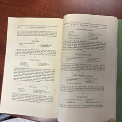 Cookbook 1931 Aunt Sammy’s Radio Recipes Revised USDA Home Economics