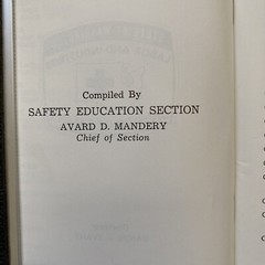 1971 State of Washington Industrial First Aid Booklet 134 Pages Dept. of L&I