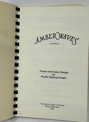 Cookbook Amber Waves Nebraska Junior League of Omaha 332 pages recipes 1983 VTG