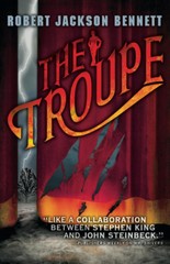 The Troupe – paperback Bennett, Robert Jackson