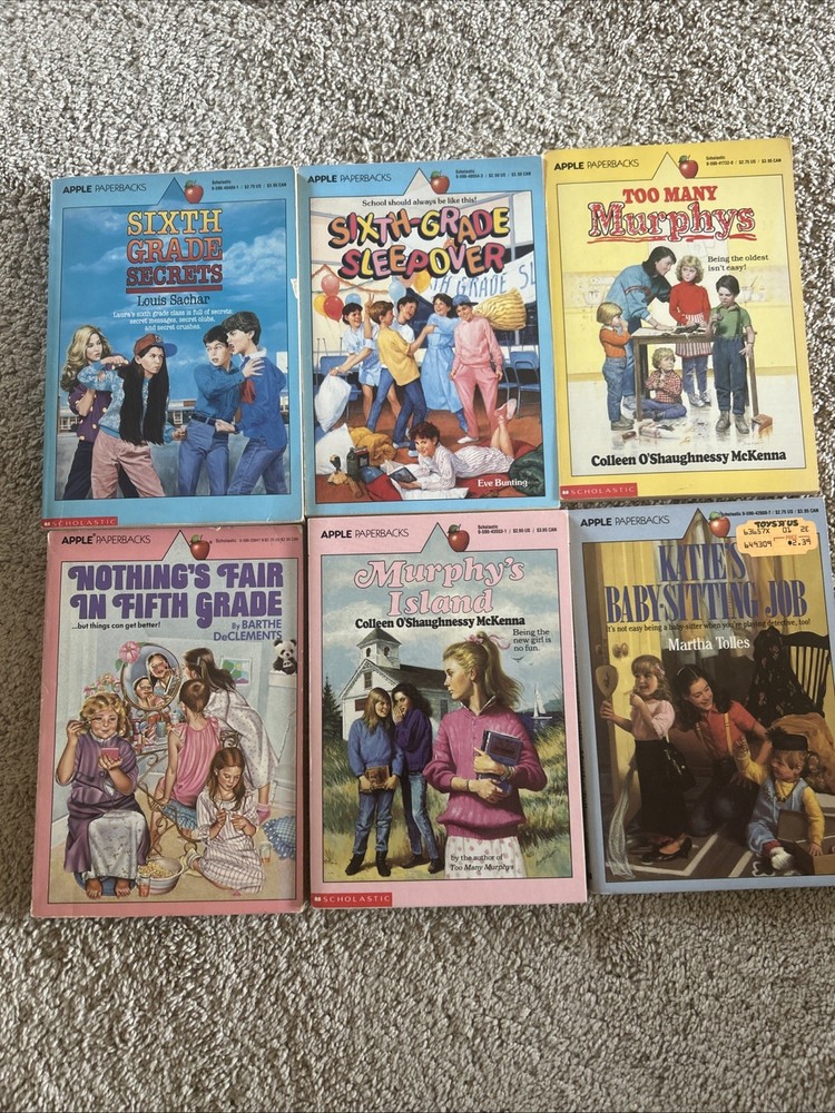 Huge Lot of Apple Paperback Books Mixed Authors 30 Books Total From 1980s