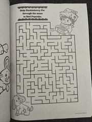 🍓THE WORLD of STRAWBERRY SHORTCAKE BERRY CUTE Coloring & Activity Book🍓