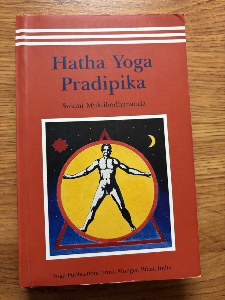 HATHA YOGA PRADIPIKA – Paperback, by Swami Muktibodhananda Exercise Health