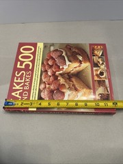 Cakes and Bakes 500 Martha Day 2006 Hardcover 256 Pages Recipe Book Baking Food
