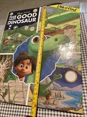 The Good Dinosaur Look &Find by Phoenix International Publications Book 2015 VTG