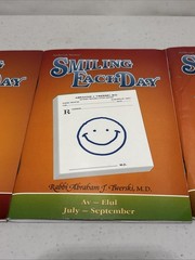 3 Vintage Smiling Each Day Twerski, Abraham J. May-November 1993 Booklets Book