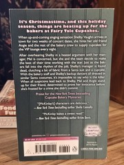 A Cupcake Bakery Mystery By Jenn McKinlay Lot of Four Cozy Mysteries