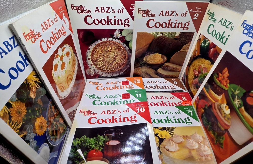 Vintage Cookbook Complete Set 1-12 Family Circle ABZ’s of Cooking 1982 PB