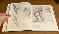 Burne Hogarth Dynamic Figure Drawing + Drawing Dynamic Hands 2 Book