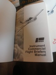 1979 Piper Commercial Pilot & Flight Briefers Manual & Workbook Lot Aviation (R)
