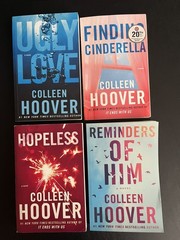 Lot of (12) Trade Paperbacks – Mixed Novels / Titles by Colleen Hoover – VG