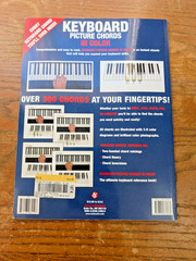 Keyboard Picture Chords in Color, Paperback by Sales, Music; Amsco Music PB