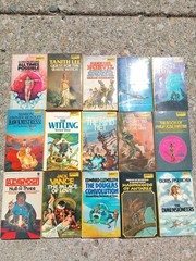Large Lot 81 Vintage DAW Science Fiction PBs Nice Cnd Great Variety Fst Ship