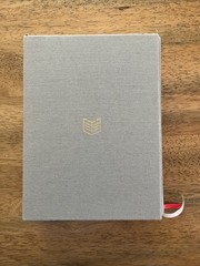 9.5″ She Reads Truth Bible CSB Holman Hardcover Linen SECTION TABS