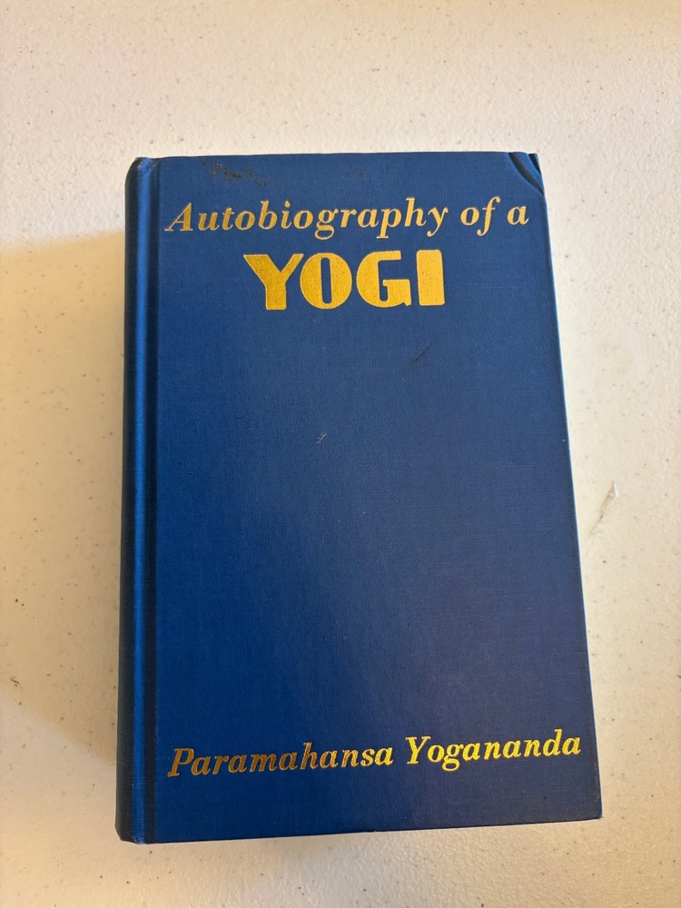 Autobiography of a Yogi Paramahansa Yogananda 1968 Self-Realization Fellowship
