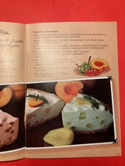BEtty Crocker’s Continental Casseroles RECIPES. COOKBOOK. 14 PAGES. 8X6 INCHES
