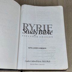 1994 Ryrie KJV Expanded Edition Study Bible Red Letter Moody Black Softcover