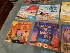 Lot of 17 Brave Books Mixed Saga 1 2 3