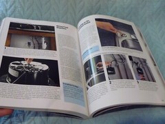 BLACK & DECKER COMPLETE HOME WIRING 334 PAGES OF ILLUSTRATION AND ADVICE.