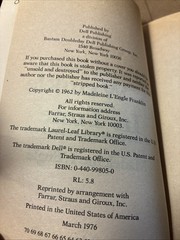 A Wrinkle in Time by Madeleine L’Engle (Paperback, 1976)Dell Laurel Leaf Fantasy