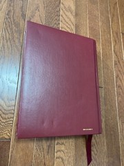 NIV Family Bible 11.5 x 9 x 2 Concordance Gold Gilded Zondervan ’84 Red Cover