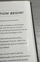 Grace Revolution Experience the Power to Live Above Defeat Joseph Prince -Unread