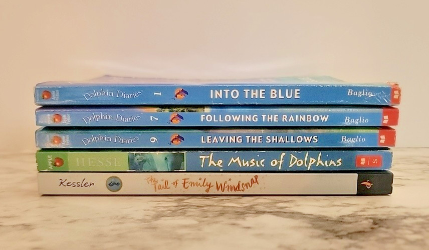 5 Mixed Lot DOLPHIN DIARIES Volume 1,7,9~Dolphins~Tail of Emily Windsnap~