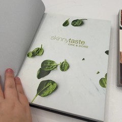 Skinnytaste One & Done Cookbook & Better Homes 13×9 Pan Can Cookbooks Recipes