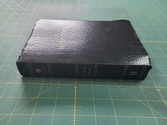 HCSB Gift and Award Bible, Black Imitation Leather