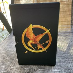 THE HUNGER GAMES – TRILOGY BOX SET 3 BOOKS By Suzanne Collins Scholastic Novel