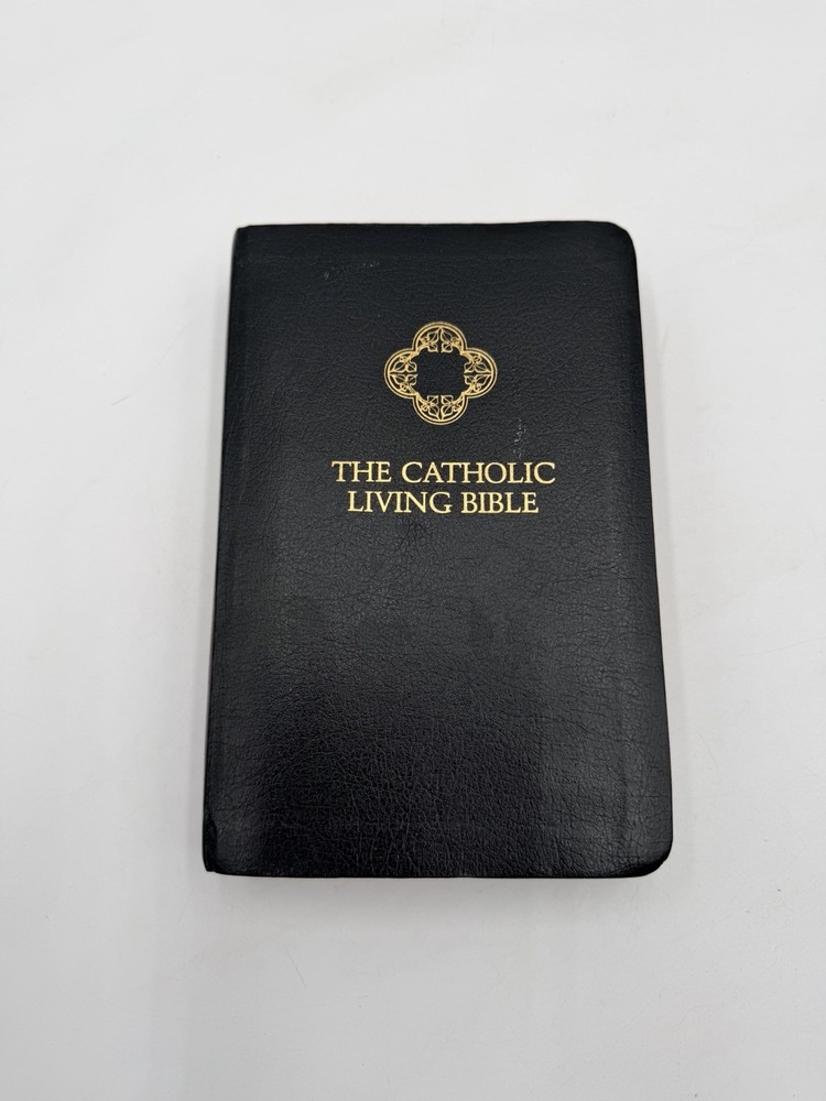 VTG The Catholic Living Bible Red Letter 1976 Leather 9th Print Tyndale 2363-2