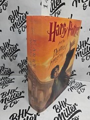 HARRY POTTER and the Deathly Hallows by JK Rowling First American Edition 2007