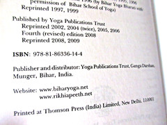 Asana Pranayama Mudra Bandha by Swami Satyananda Saraswati PB 2009