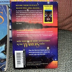 The New Prophecy Warriors Erin Hunter Paperback Volumes 1-4, 6 Lot, Set, 2006