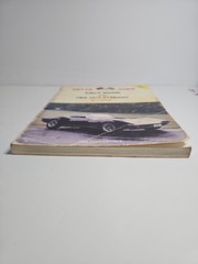 Vette Vues Fact Book Of The 1968-1972 Stingray by M.F. Dobbins (Fourth Edition)